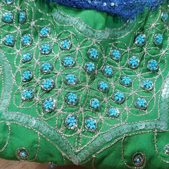 🔹️NWT Free People Green & Turquoise Silk & Sequin Sleeveless Top Size 2 - Picture 6 of 14